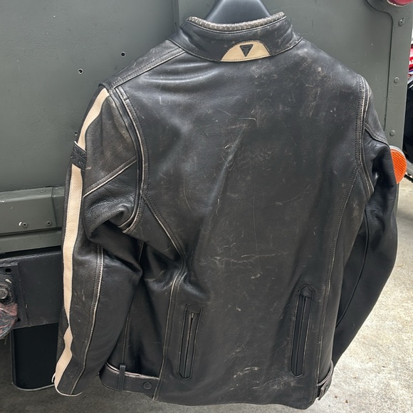 Triumph Raven Motorcycle Jacket - Picture 16 of 16